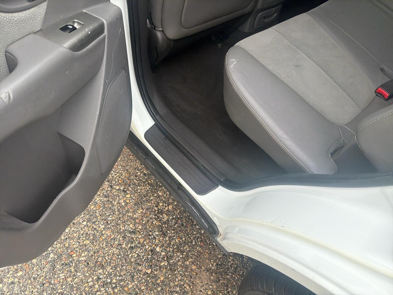 Hyundai Santa Fe FWD 4dr V6 SE 2012