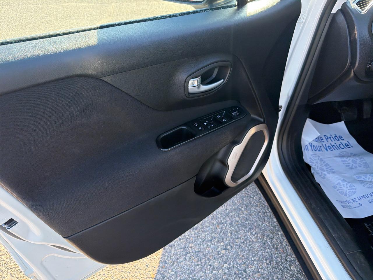 Jeep Renegade 4WD 4dr Latitude 2016