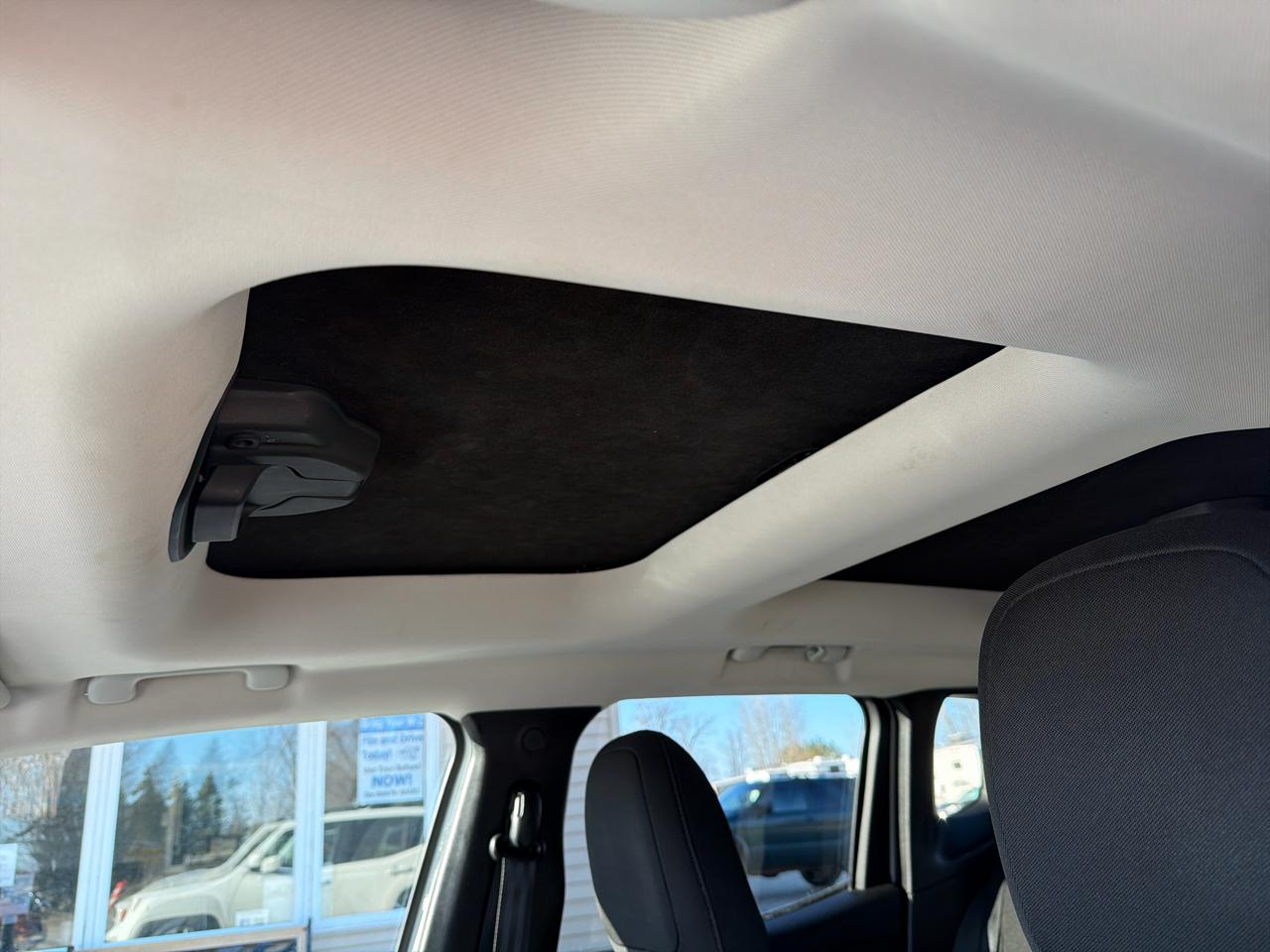 Jeep Renegade 4WD 4dr Latitude 2016