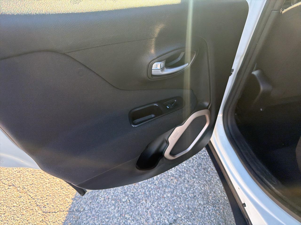 Jeep Renegade 4WD 4dr Latitude 2016