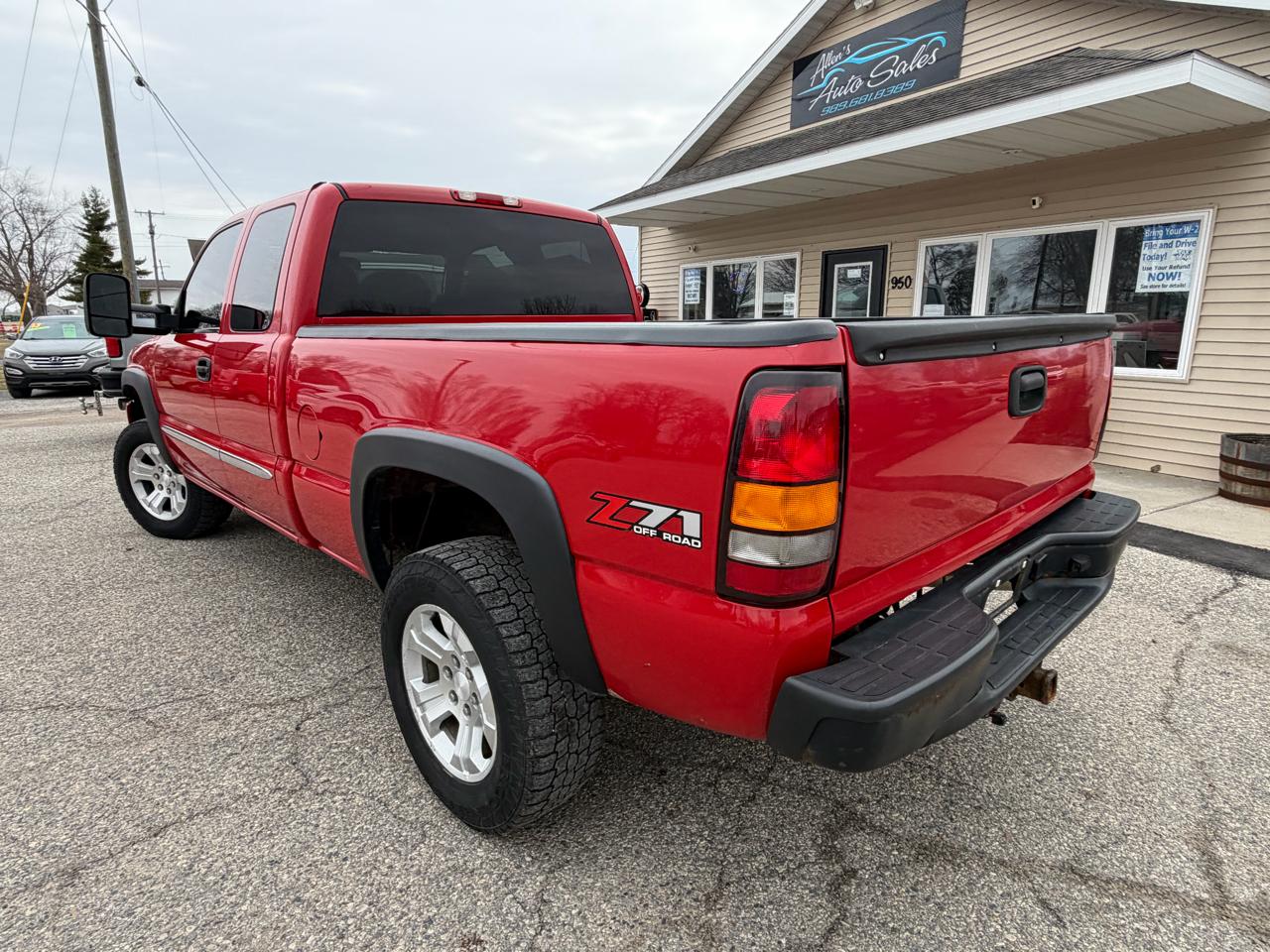 GMC Sierra 1500 Ext Cab 143.5" WB 4WD SLE1 2006