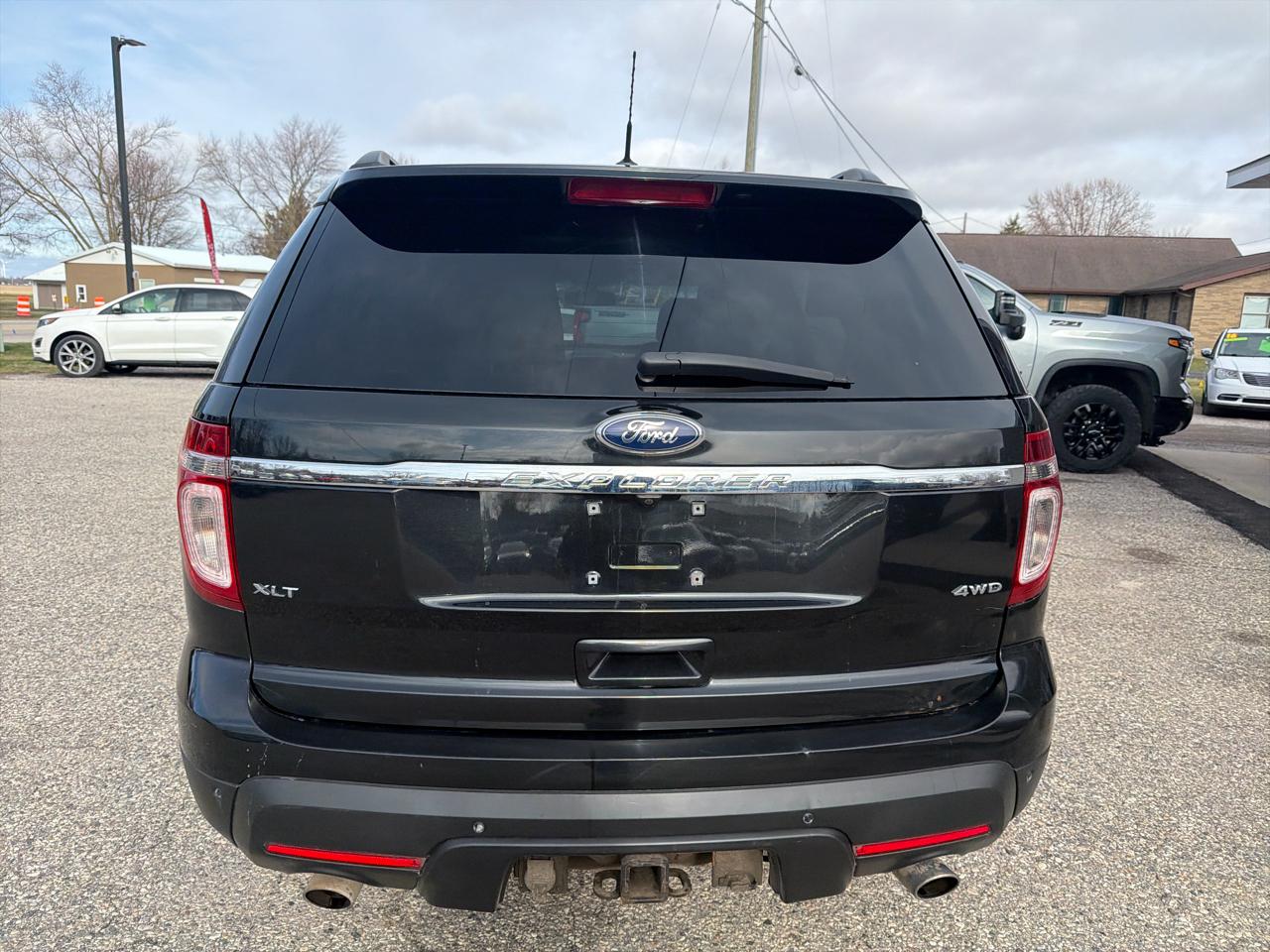 Ford Explorer 4WD 4dr XLT 2013