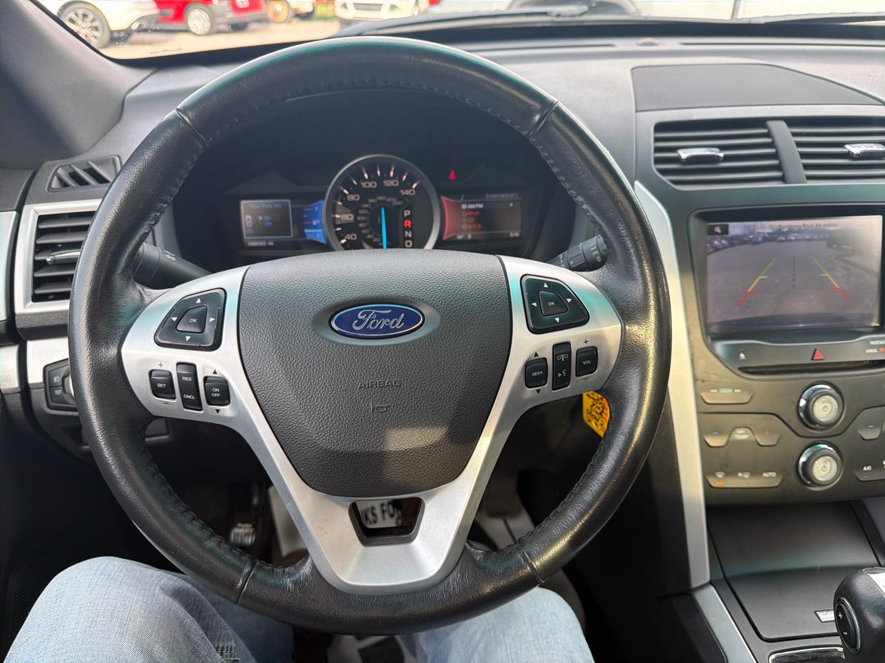 Ford Explorer 4WD 4dr XLT 2013