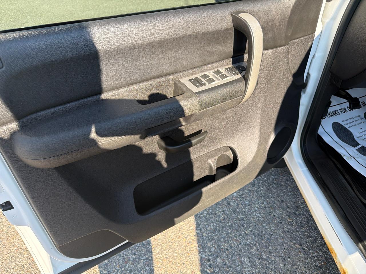 Chevrolet Silverado 1500 4WD Ext Cab 143.5" LT 2009