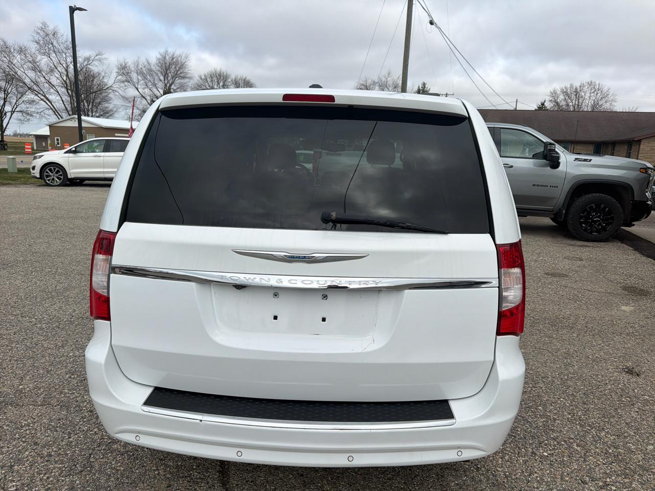 Chrysler Town & Country 4dr Wgn Touring-L 2016