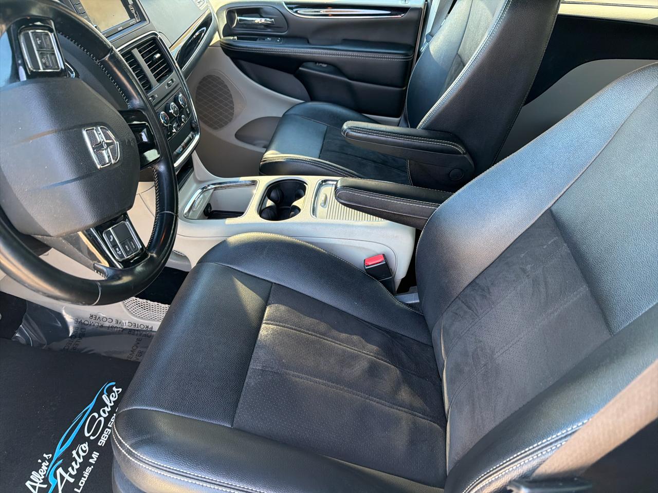 Dodge Grand Caravan SXT Wagon 2020