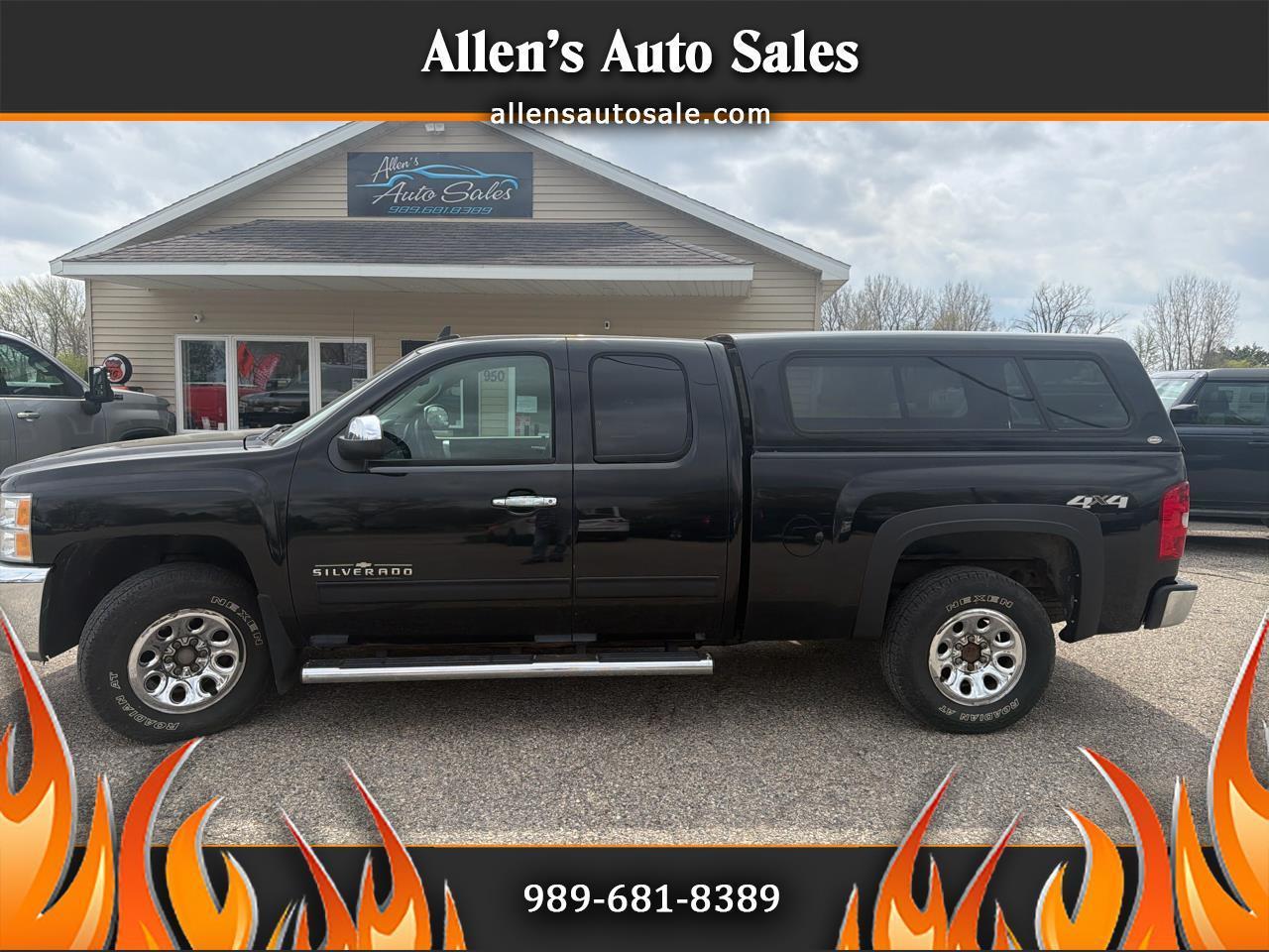 2013 Chevrolet Silverado 1500 4WD Ext Cab 143.5" LS