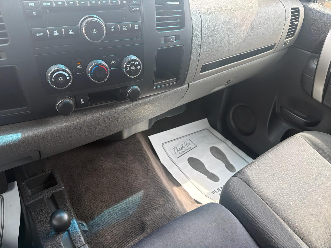 Chevrolet Silverado 1500 4WD Ext Cab 143.5" LS 2013