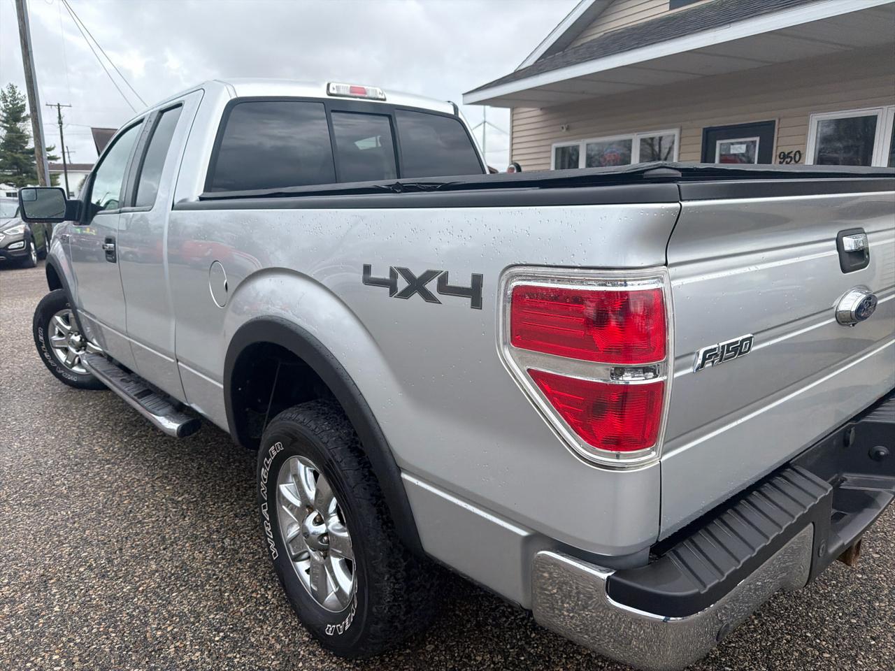 Ford F-150 4WD SuperCab 163" XL 2014