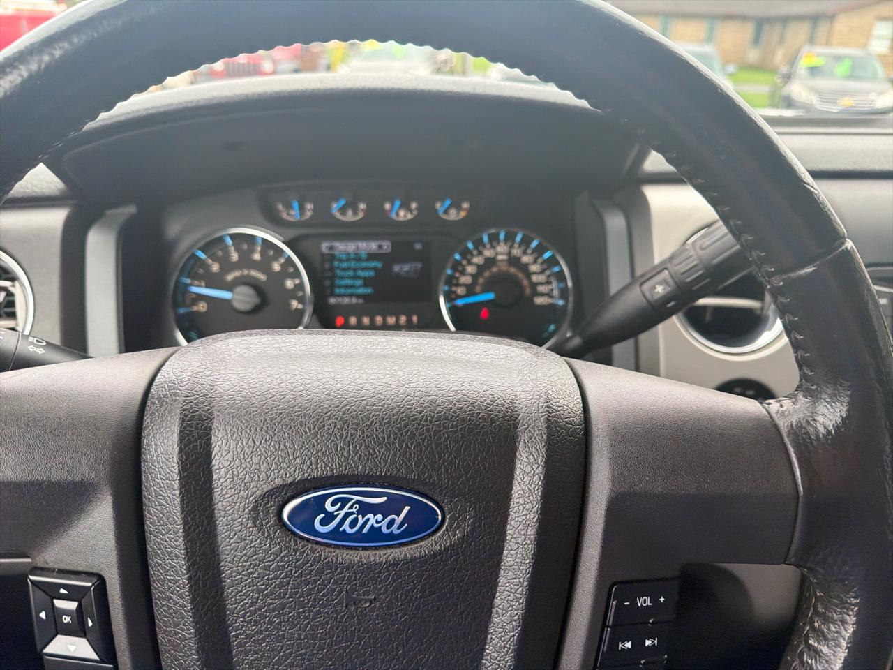 Ford F-150 4WD SuperCab 163" XL 2014