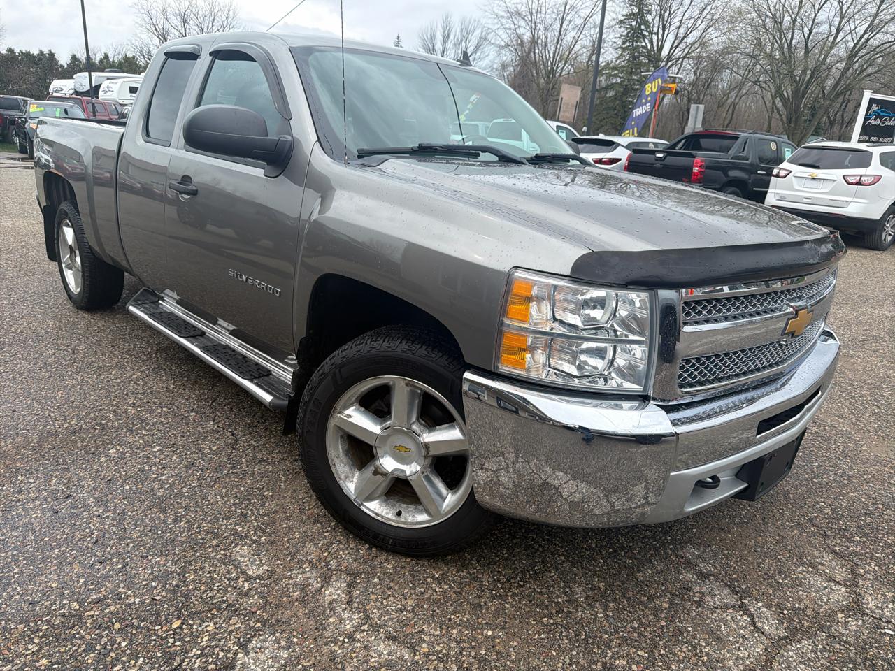 Chevrolet Silverado 1500 4WD Ext Cab 143.5" LT 2012