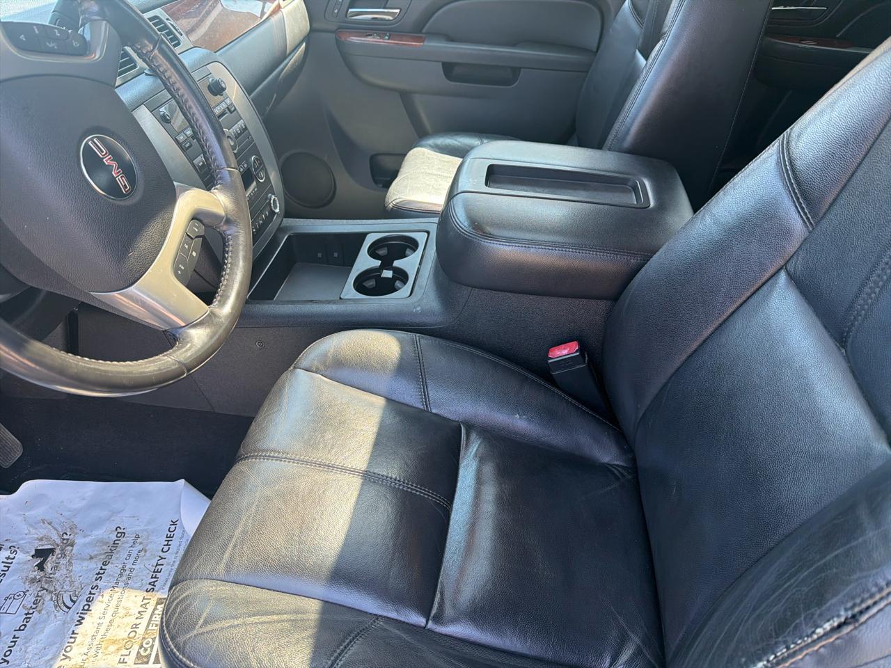 GMC Sierra 1500 4WD Crew Cab 143.5" SLT 2010