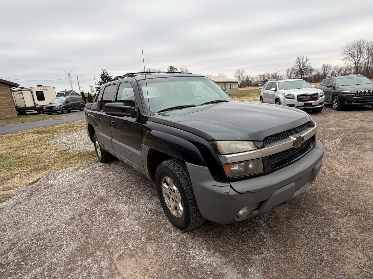 Chevrolet Avalanche 1500 5dr Crew Cab 130" WB 4WD 2002