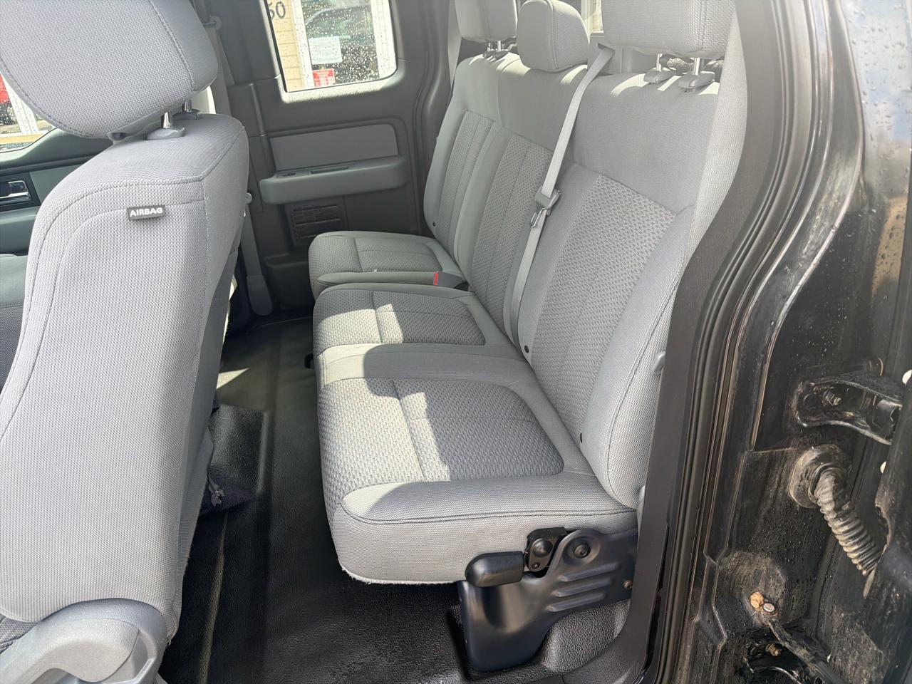 Ford F-150 4WD SuperCab 145" XL 2013