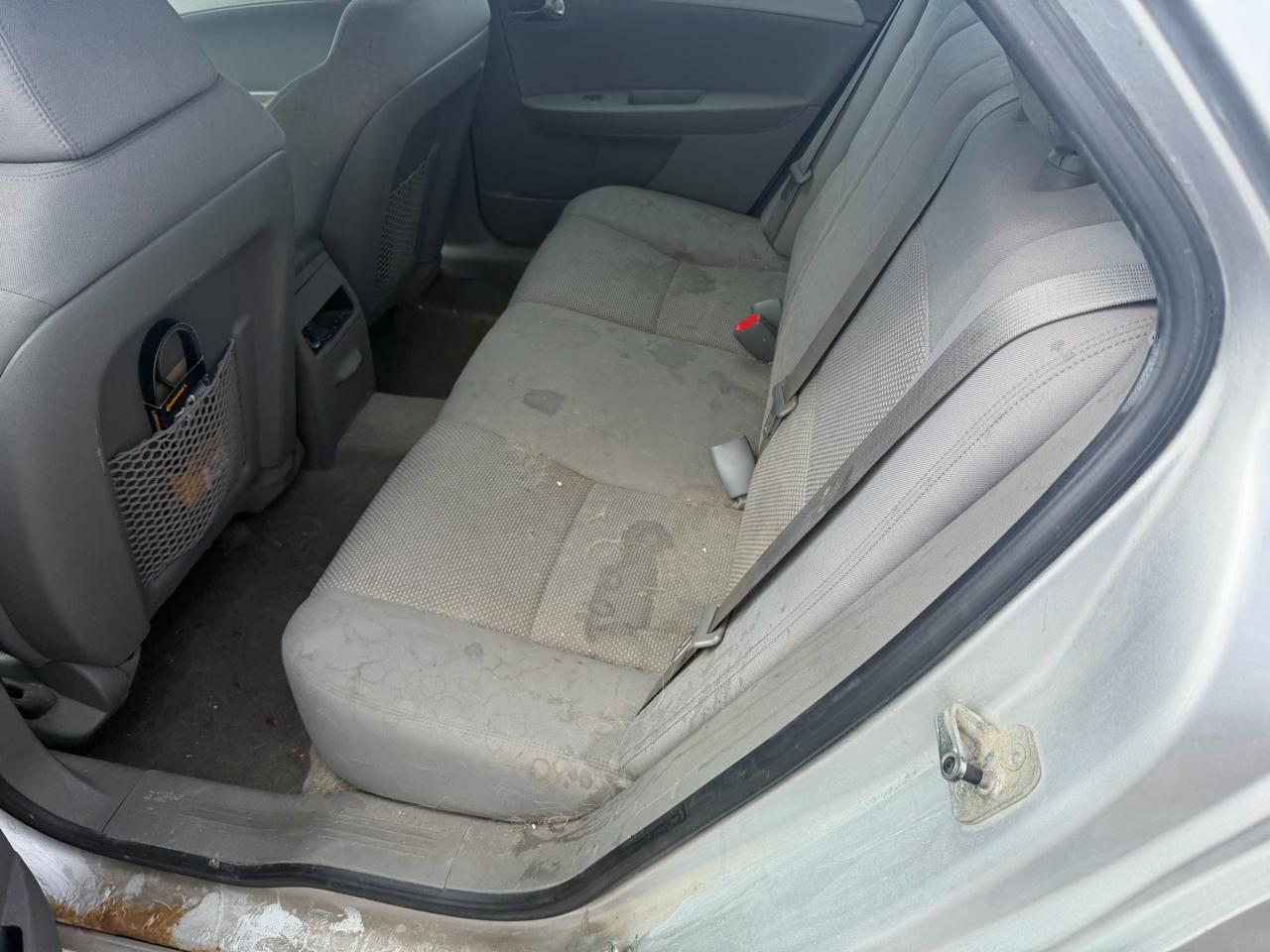 Chevrolet Malibu 4dr Sdn LS w/1LS 2010