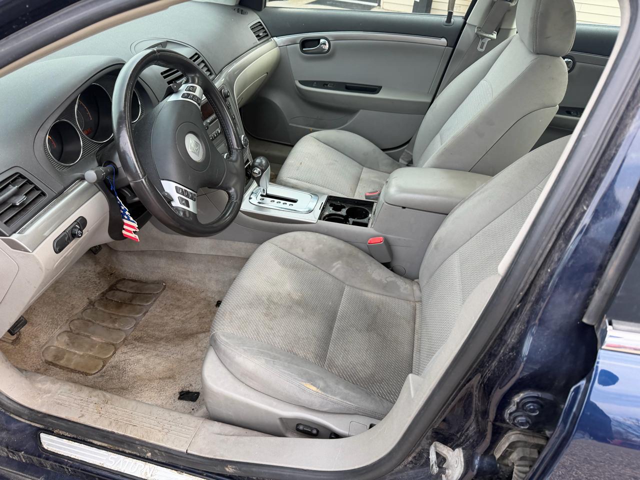 Saturn Aura 4dr Sdn I4 XE 2009