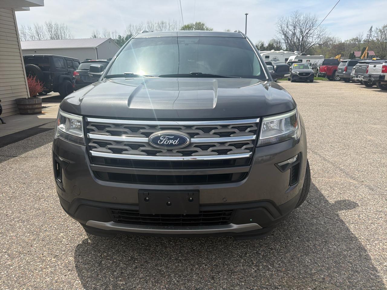 Ford Explorer XLT 4WD 2018