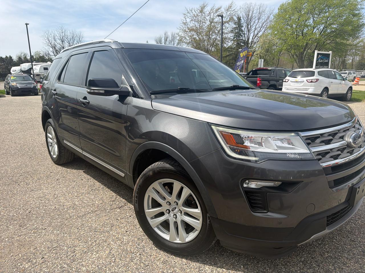 Ford Explorer XLT 4WD 2018
