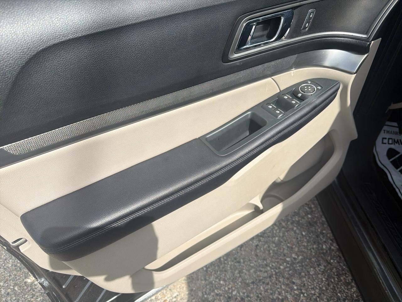 Ford Explorer XLT 4WD 2018