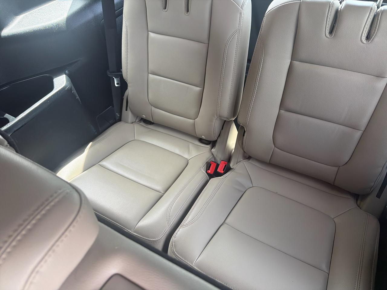 Ford Explorer XLT 4WD 2018