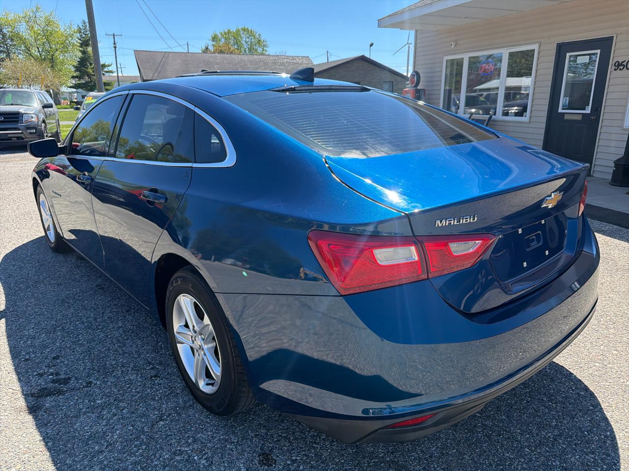 Chevrolet Malibu 4dr Sdn LS w/1LS 2019