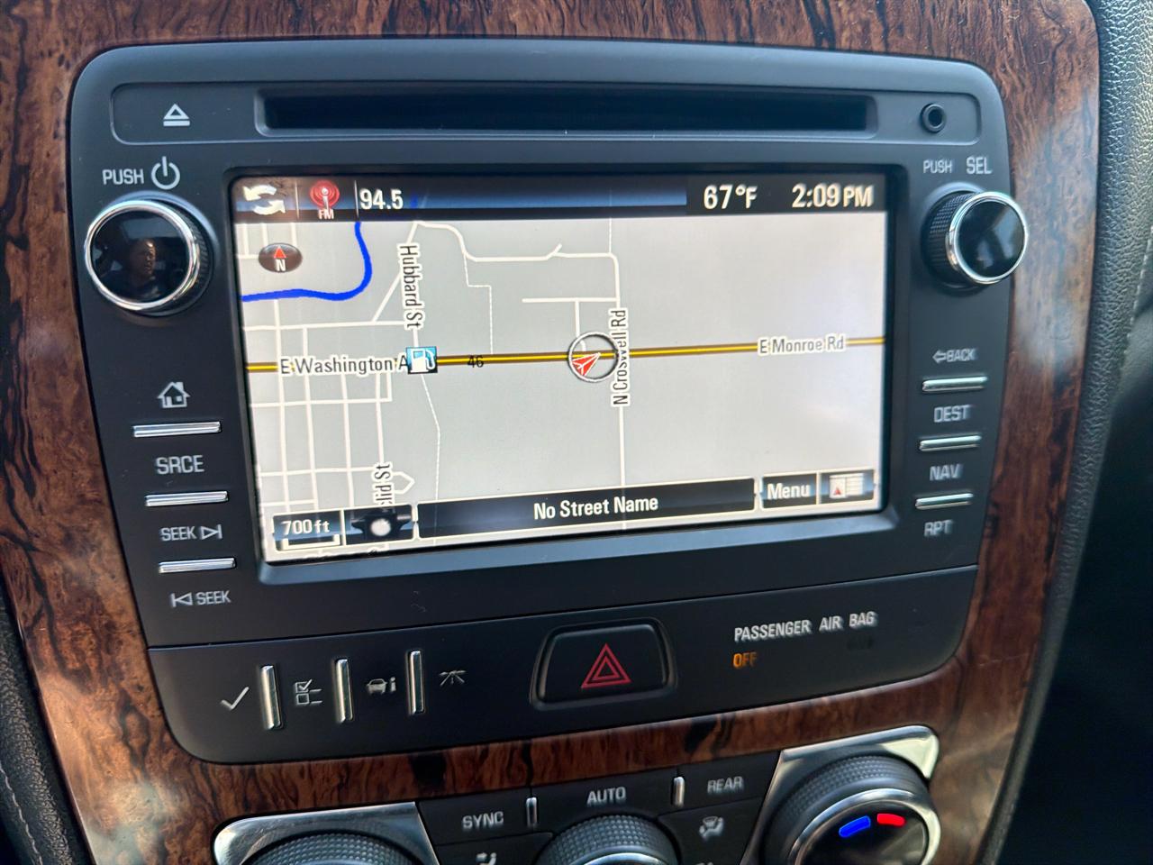 Chevrolet Traverse AWD 4dr LT w/2LT 2014