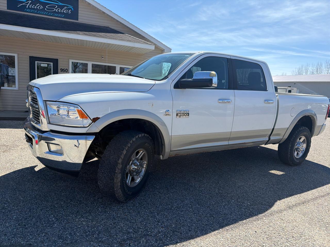 RAM 3500 4WD Crew Cab 149" Laramie 2011