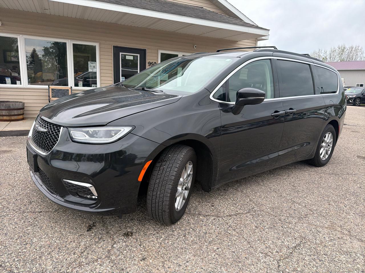 Chrysler Pacifica Touring L FWD 2022