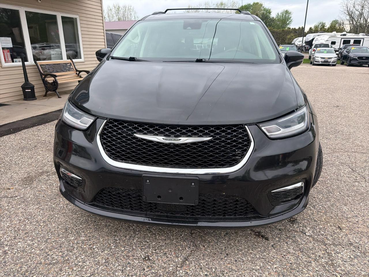 Chrysler Pacifica Touring L FWD 2022