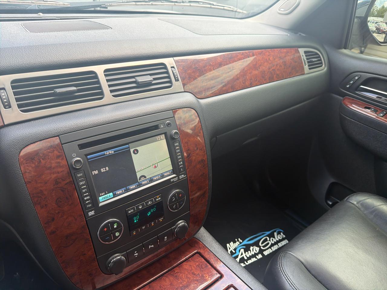 Chevrolet Tahoe 4WD 4dr LTZ 2014