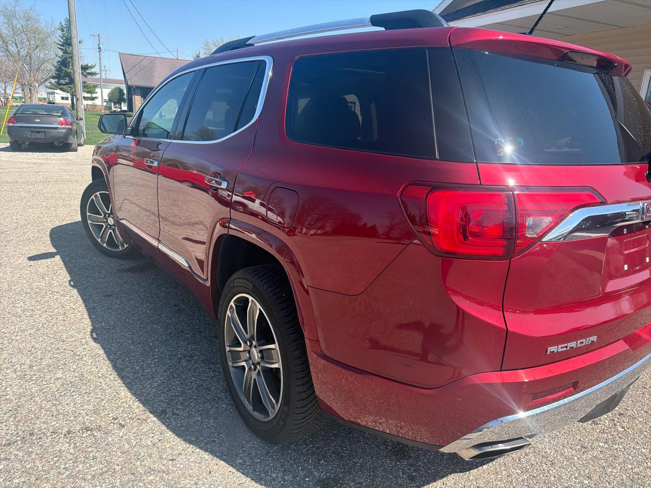 GMC Acadia AWD 4dr Denali 2019
