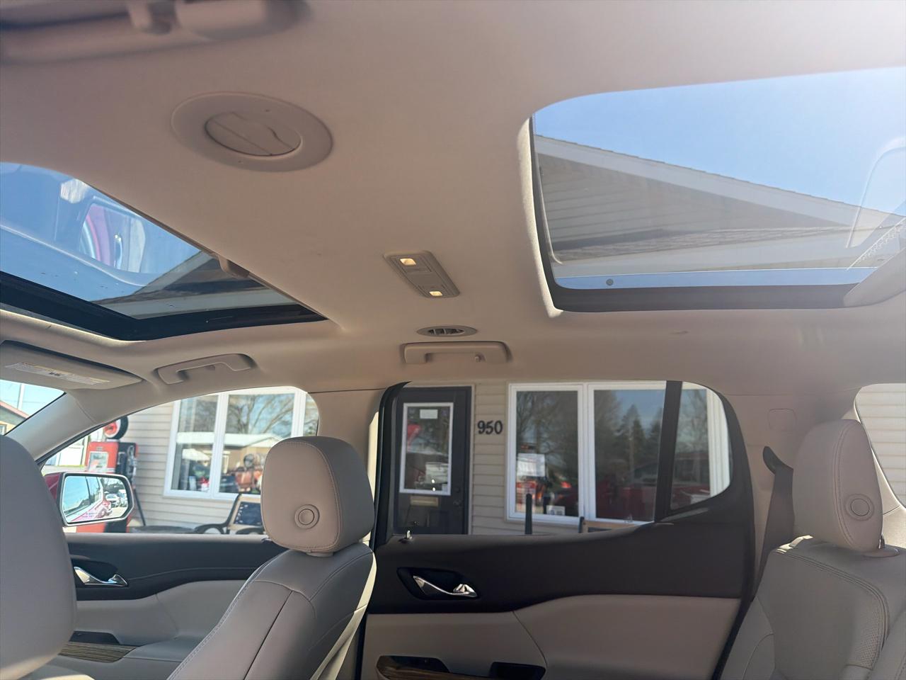 GMC Acadia AWD 4dr Denali 2019