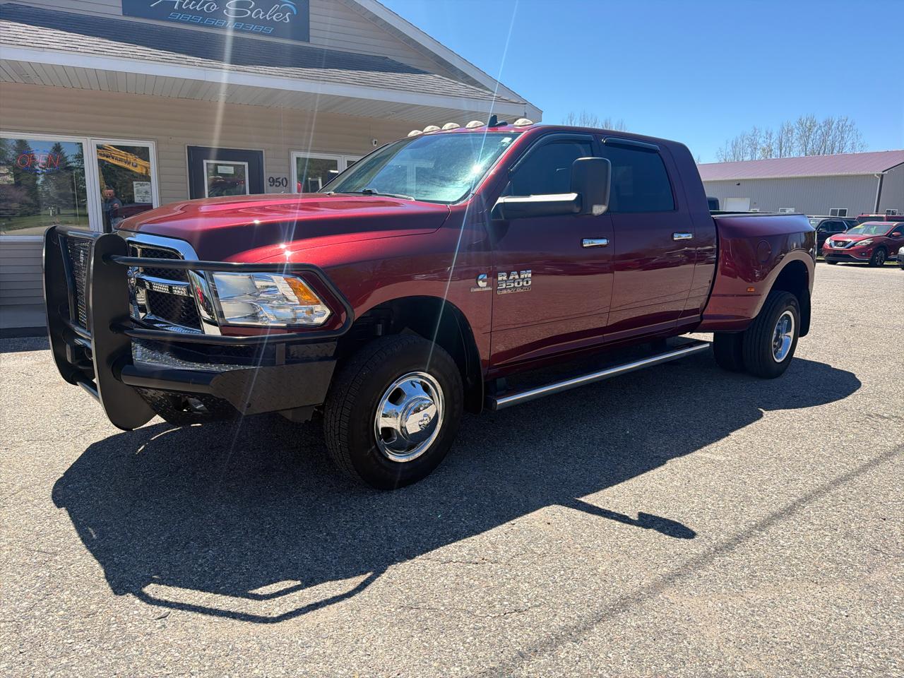 RAM 3500 4WD Mega Cab 160.5" Big Horn 2016