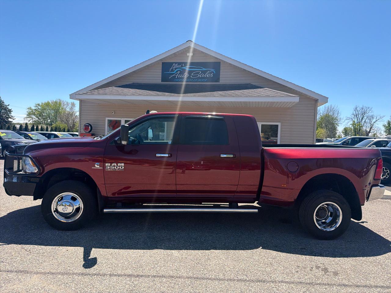 RAM 3500 4WD Mega Cab 160.5" Big Horn 2016