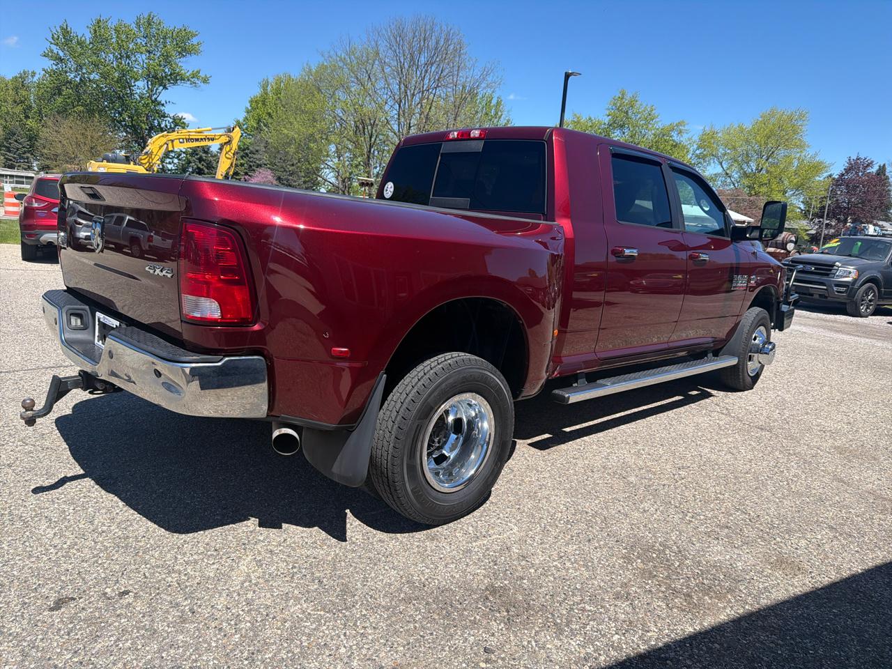 RAM 3500 4WD Mega Cab 160.5" Big Horn 2016