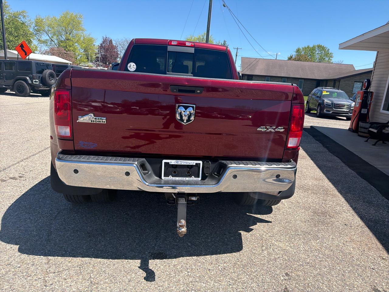 RAM 3500 4WD Mega Cab 160.5" Big Horn 2016