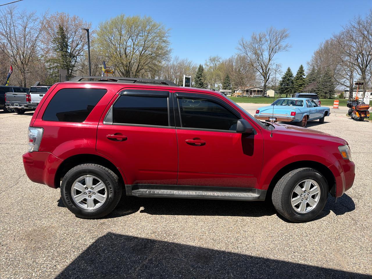 Mercury Mariner FWD 4dr 2011