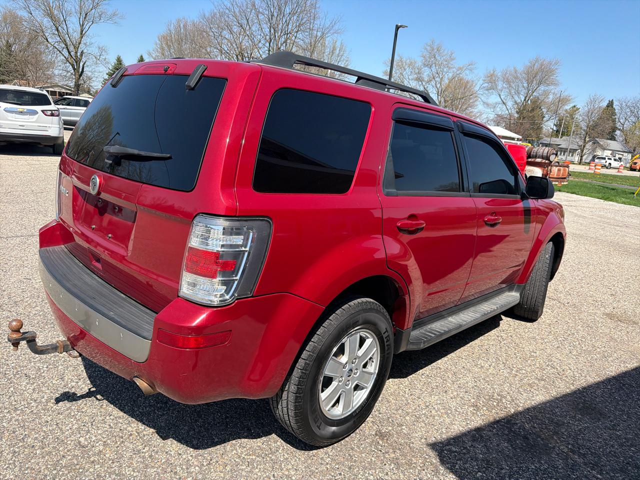 Mercury Mariner FWD 4dr 2011