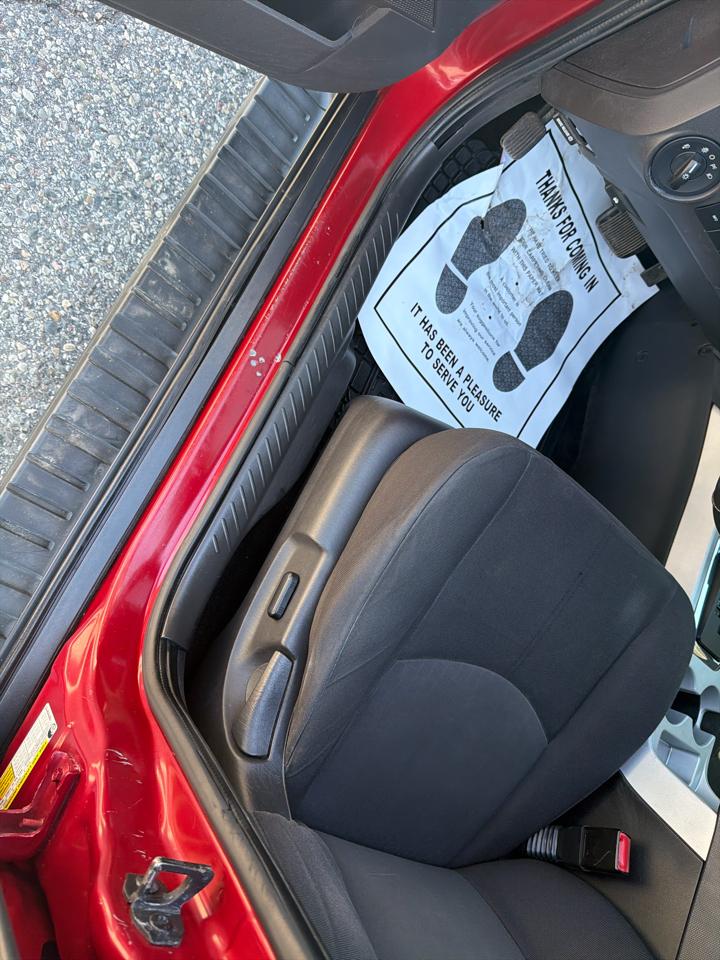 Mercury Mariner FWD 4dr 2011