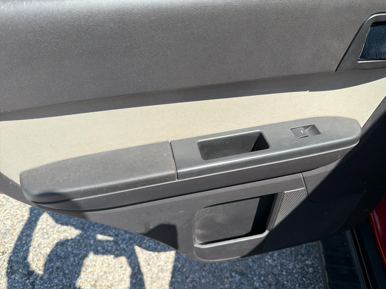 Mercury Mariner FWD 4dr 2011