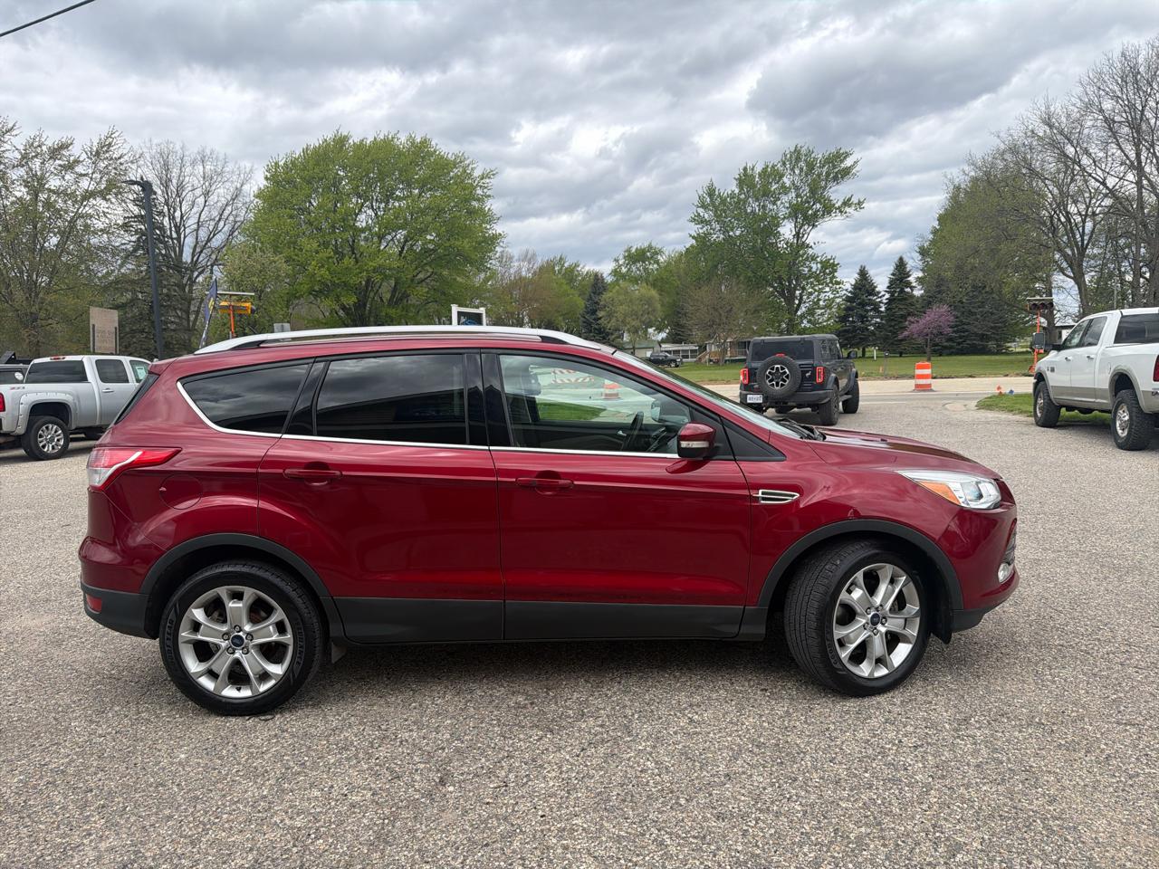 Ford Escape 4WD 4dr Titanium 2016