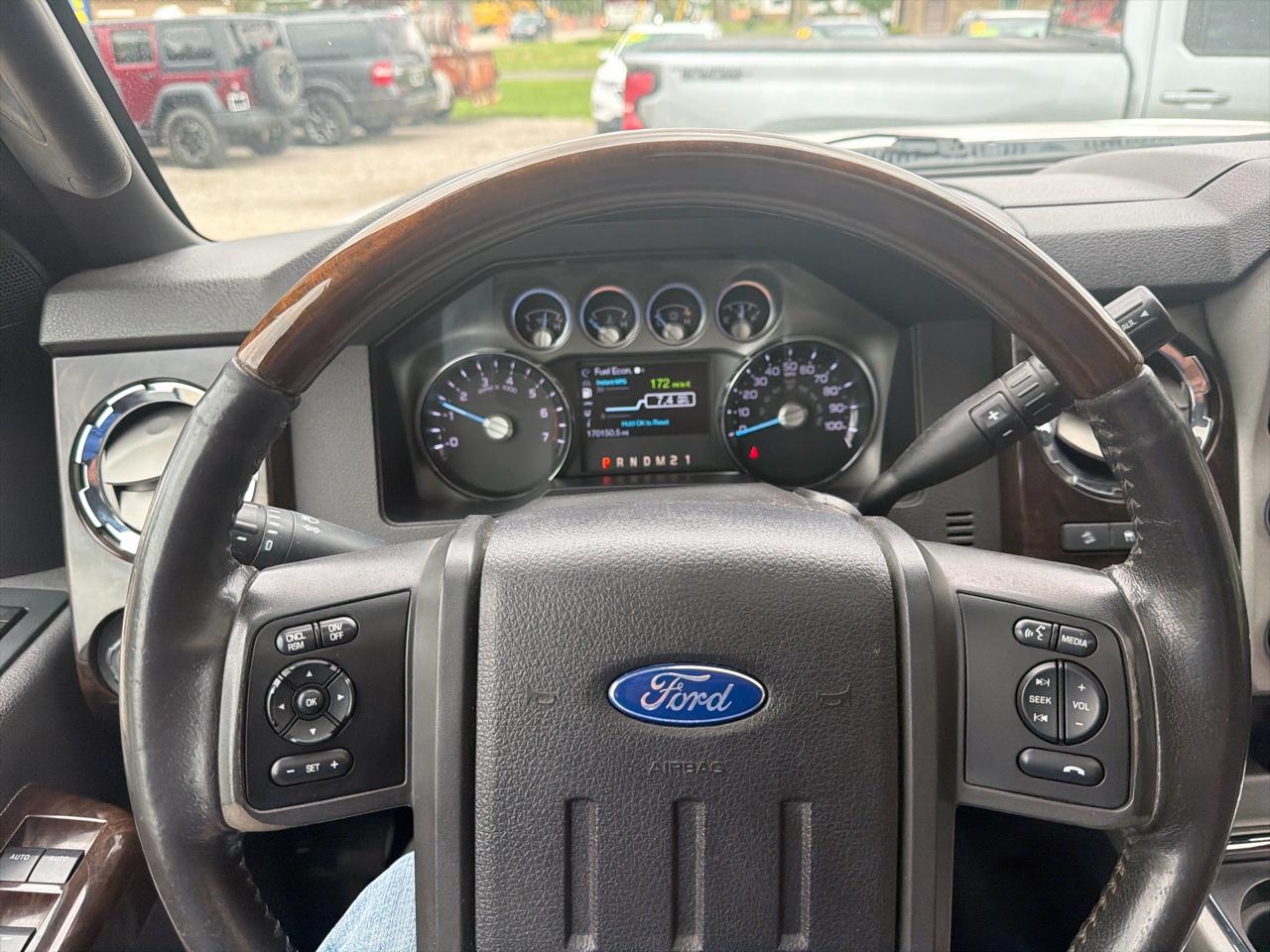 Ford Super Duty F-350 SRW 4WD Crew Cab 172" Platinum 2015