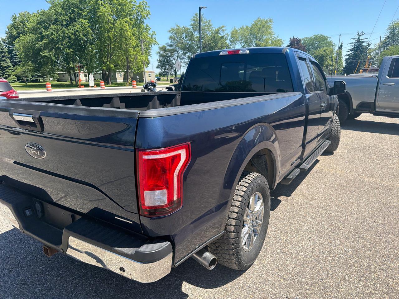Ford F-150 4WD SuperCab 145" XLT 2016