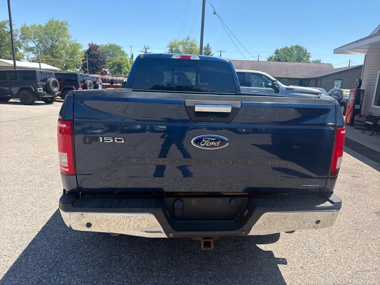 Ford F-150 4WD SuperCab 145" XLT 2016