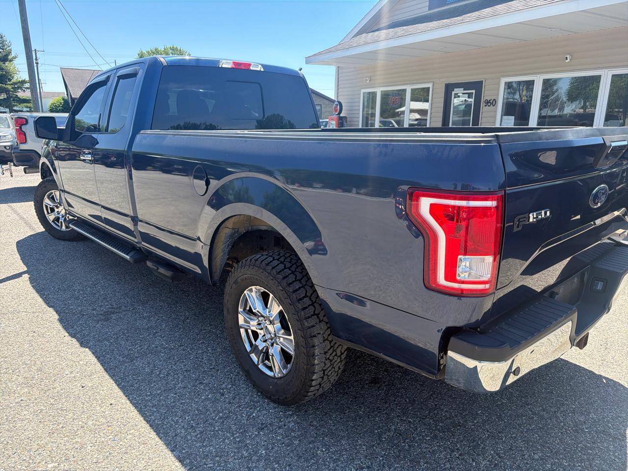 Ford F-150 4WD SuperCab 145" XLT 2016