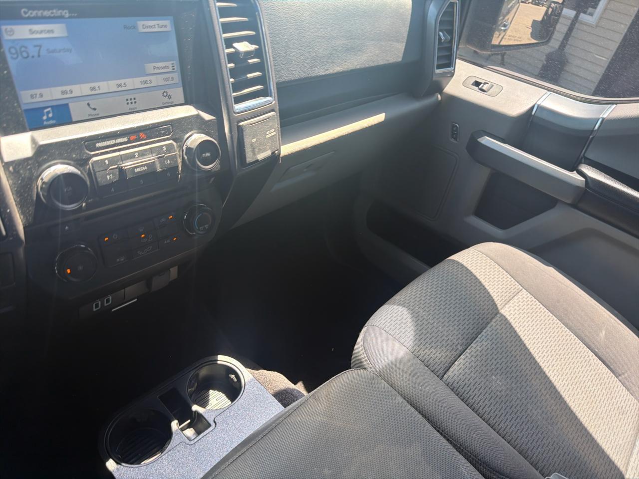 Ford F-150 4WD SuperCab 145" XLT 2016