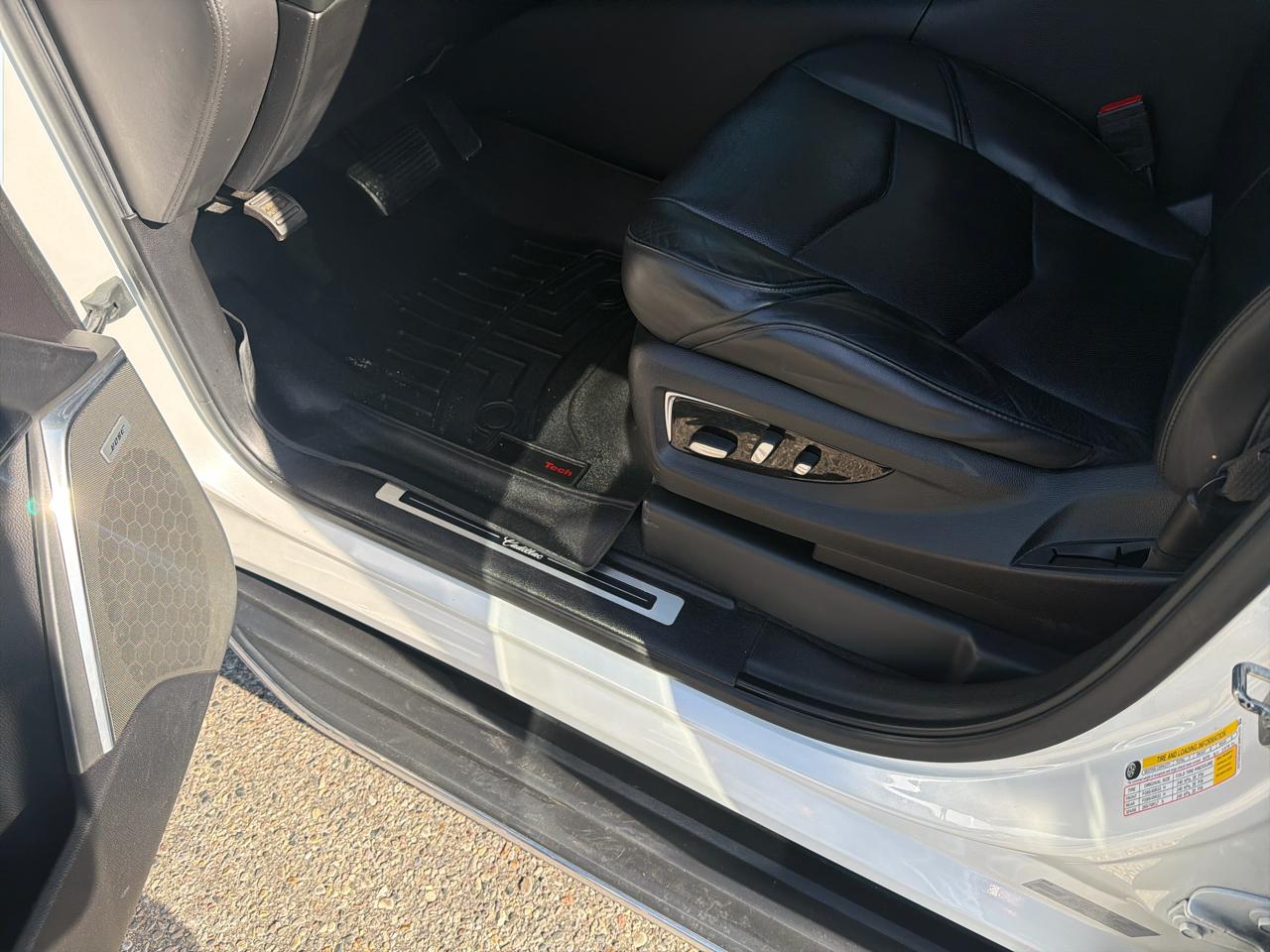 Cadillac Escalade ESV 4WD 4dr Luxury 2019
