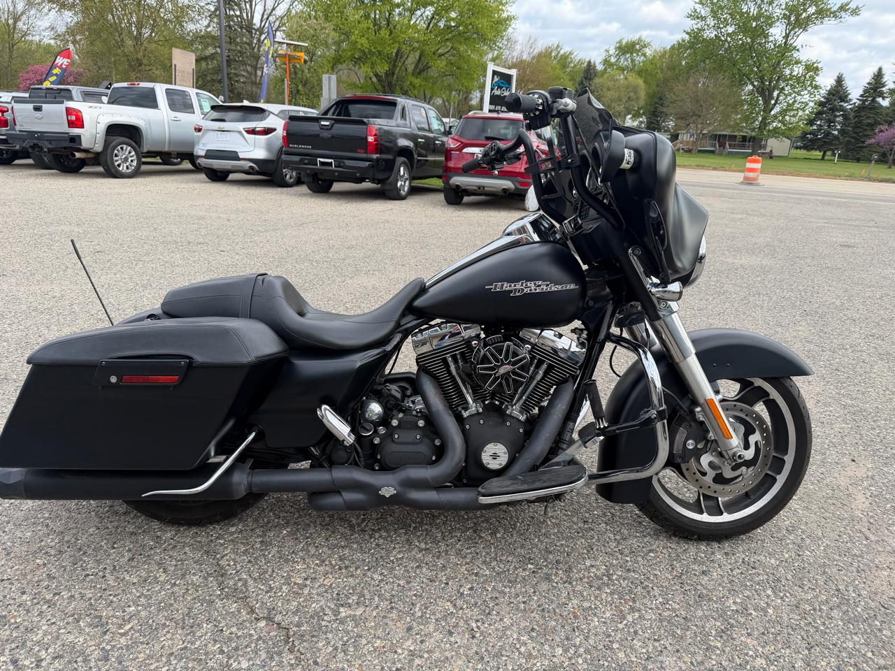 Harley-Davidson Street Glide  2013