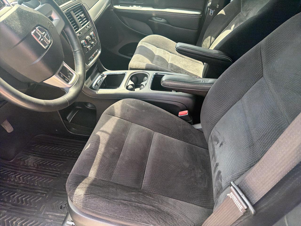 Dodge Grand Caravan 4dr Wgn SXT 2015
