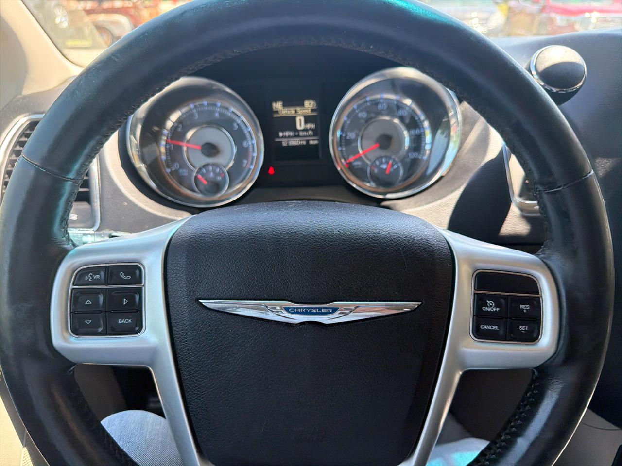 Chrysler Town & Country 4dr Wgn Touring-L 2015